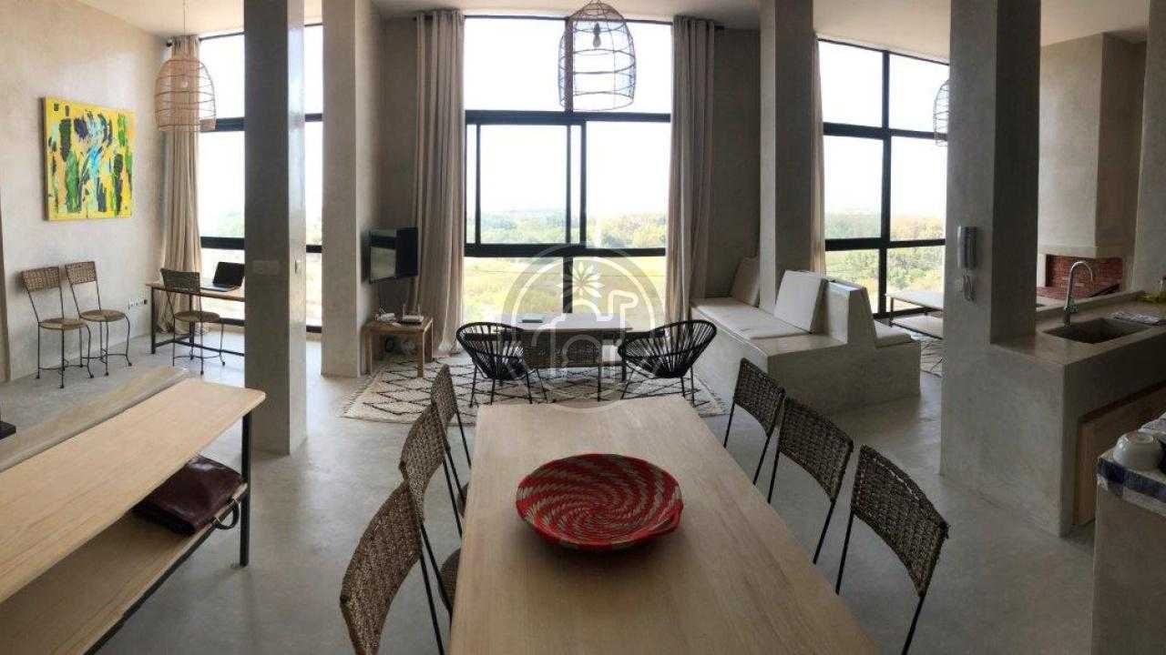 Immeuble avec 7 chambres