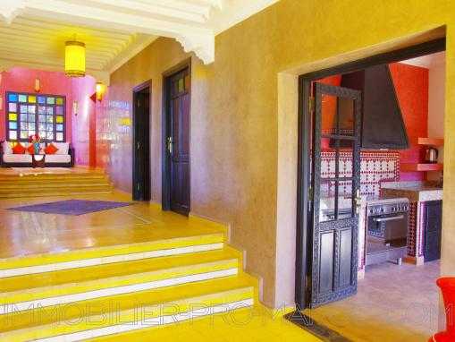 Villa 2 chambres et 1 suite.