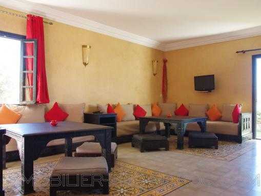 Villa 2 chambres et 1 suite.