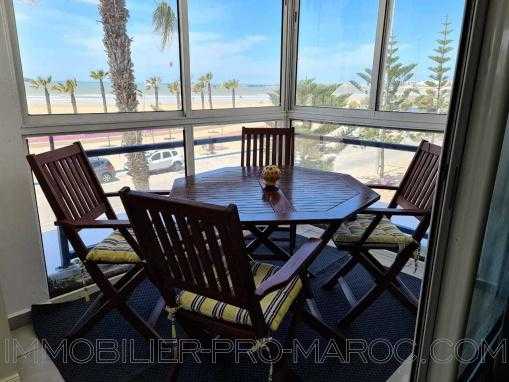 Magnifique appartement, meublé, VUE MER, dans une résidence avec piscine