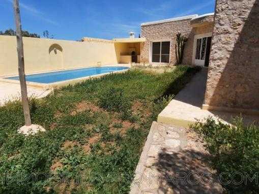 Belle maison non meublée avec piscine à seulement 7 kms d essaouira