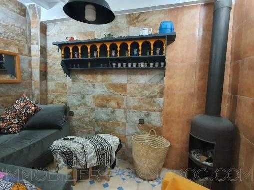 Joli riad trois chambres.