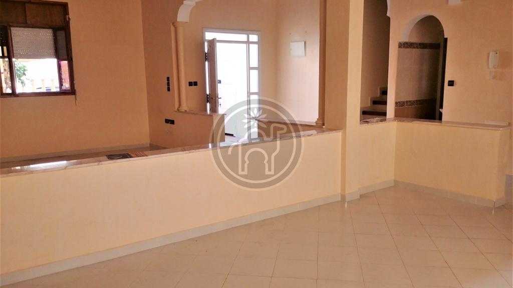 Spacieuse villa dans le quartier\