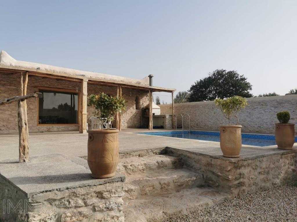 Villa en Location Longue Durée