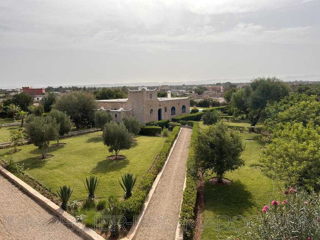 Villa