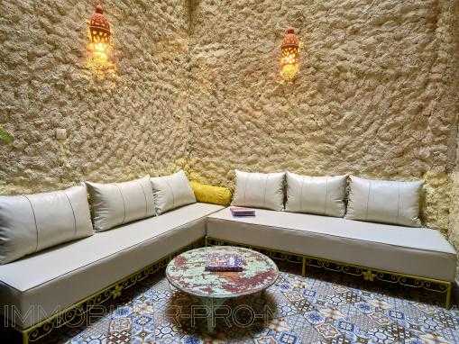 Riad 4 chambres extérieur à la médina.