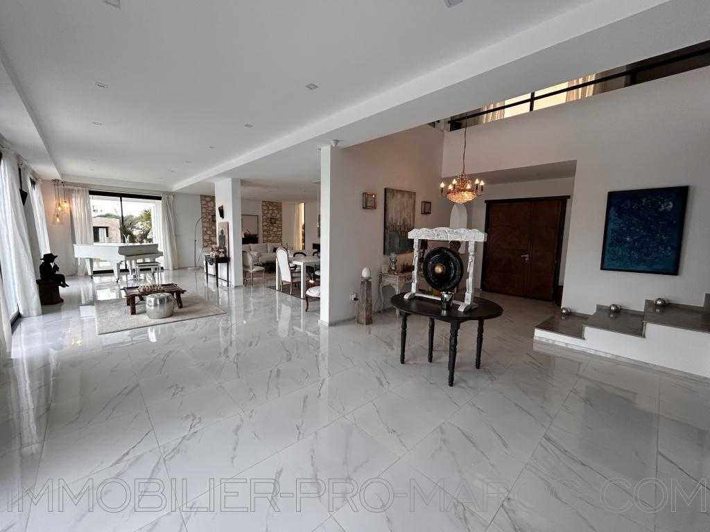 Villa Surface 525 m²