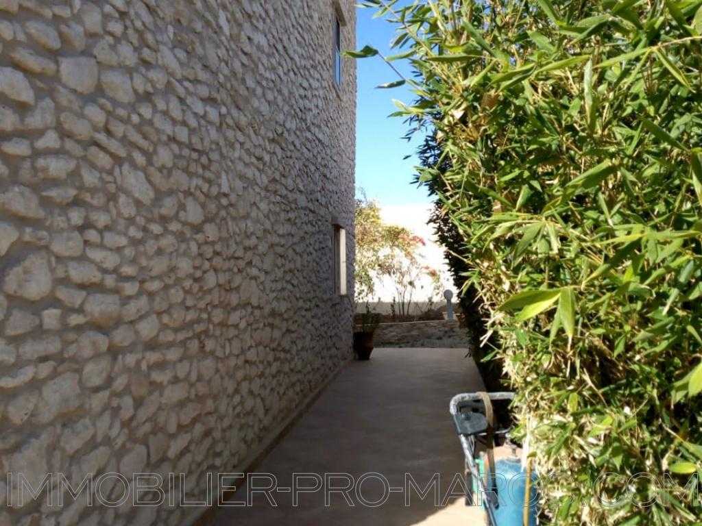 Villa Surface du Terrain 1 155 m²