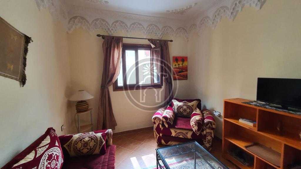 Appartement 1ér étage, meublé dans un endroit calme