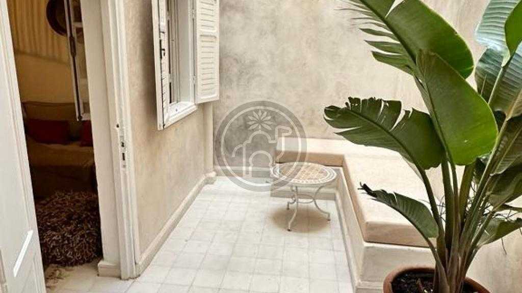 Appartement meublé, 2 chambres, 2 sdb, entiérement refait.