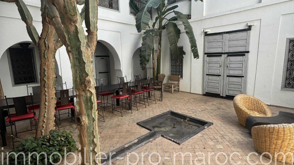 Riad/Maison d\'hôtes 200 m2 6 chambres titré