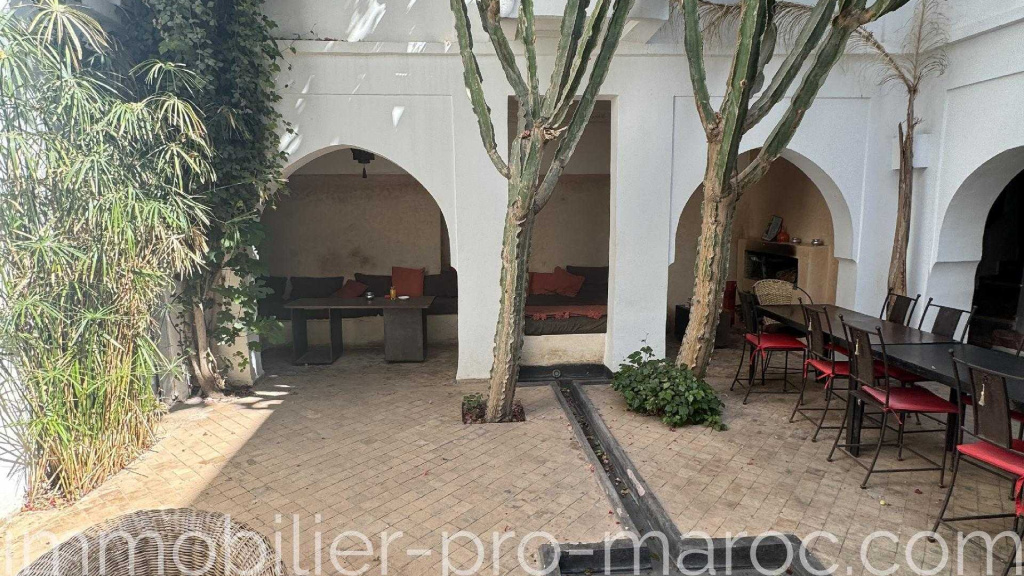 Riad/Maison d\'hôtes 200 m2 6 chambres titré
