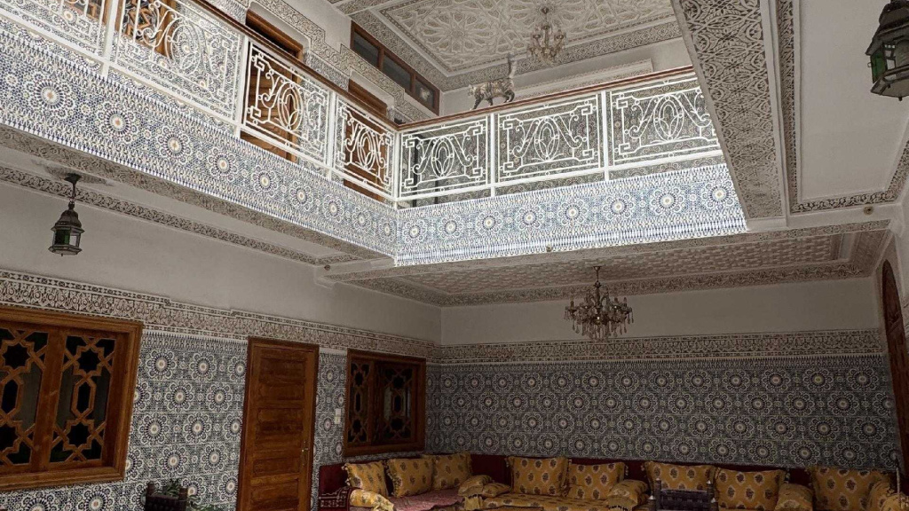 Riad à rénover 145 m2 quartier Ryad Laarouss SOUS COMPROMIS