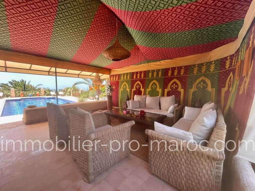 Villa Surface du Terrain 5 700 m²