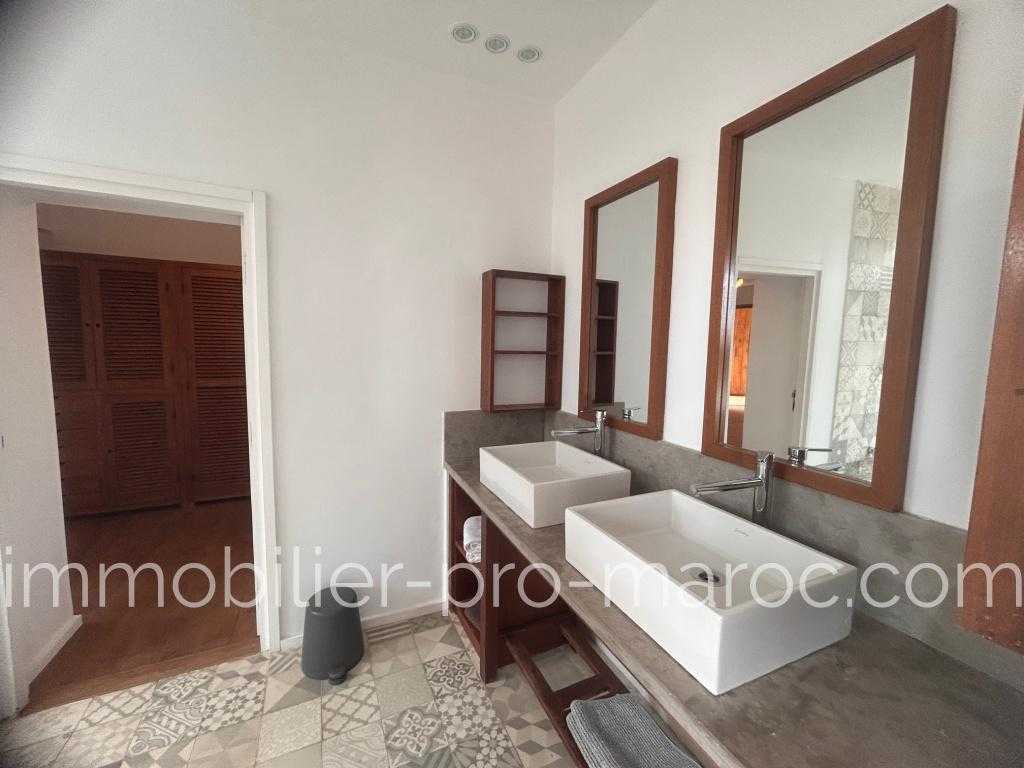 Villa Surface 250 m²