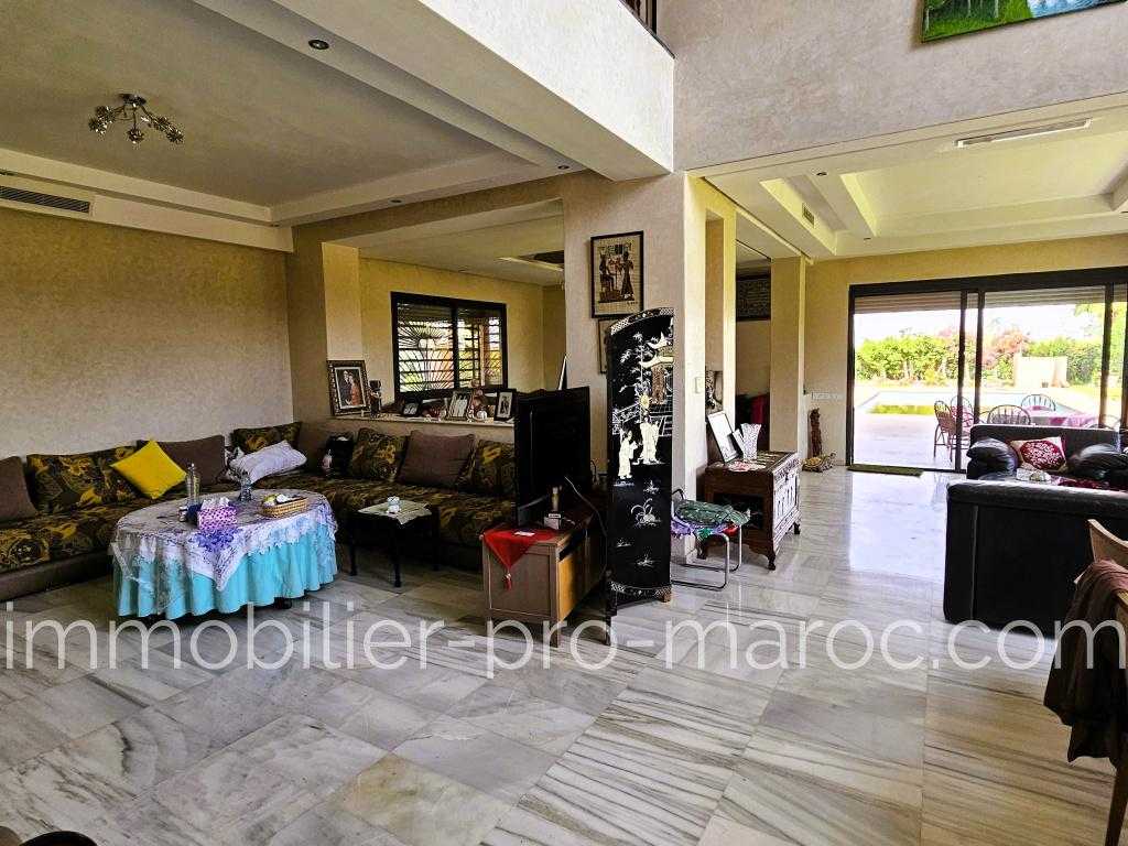 Villa Surface du Terrain 17 770 000 m²