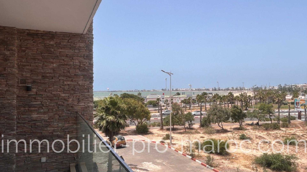 Appartement moderne et confortable vu mer
