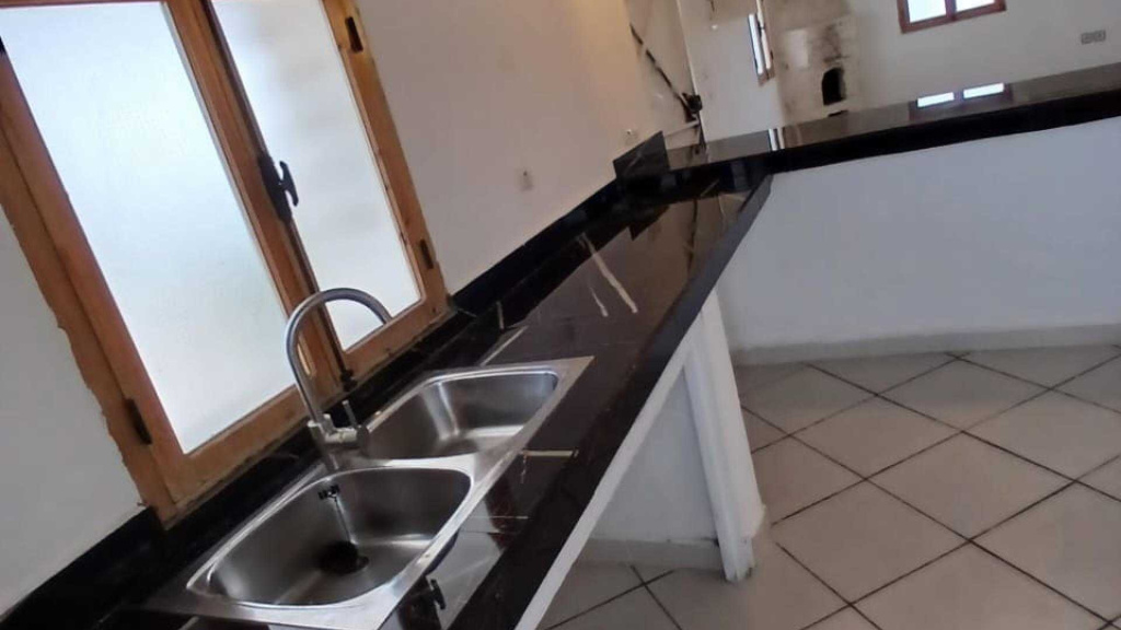 Maison de campagne sans piscine, non meublé, à louer à l\'année