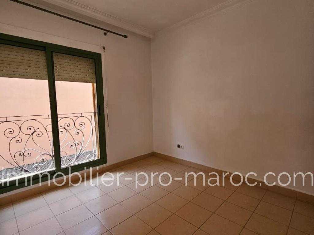 Appartement Avantages Top emplacement.<p>
Résidence sécurisée.<p>
