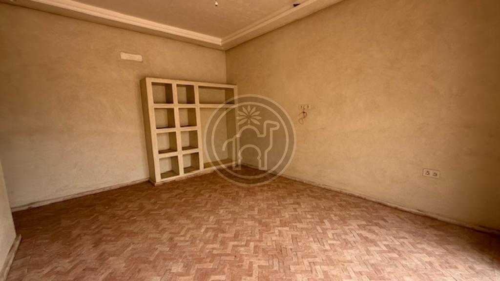 Magnifique villa en zone urbaine, avec piscine