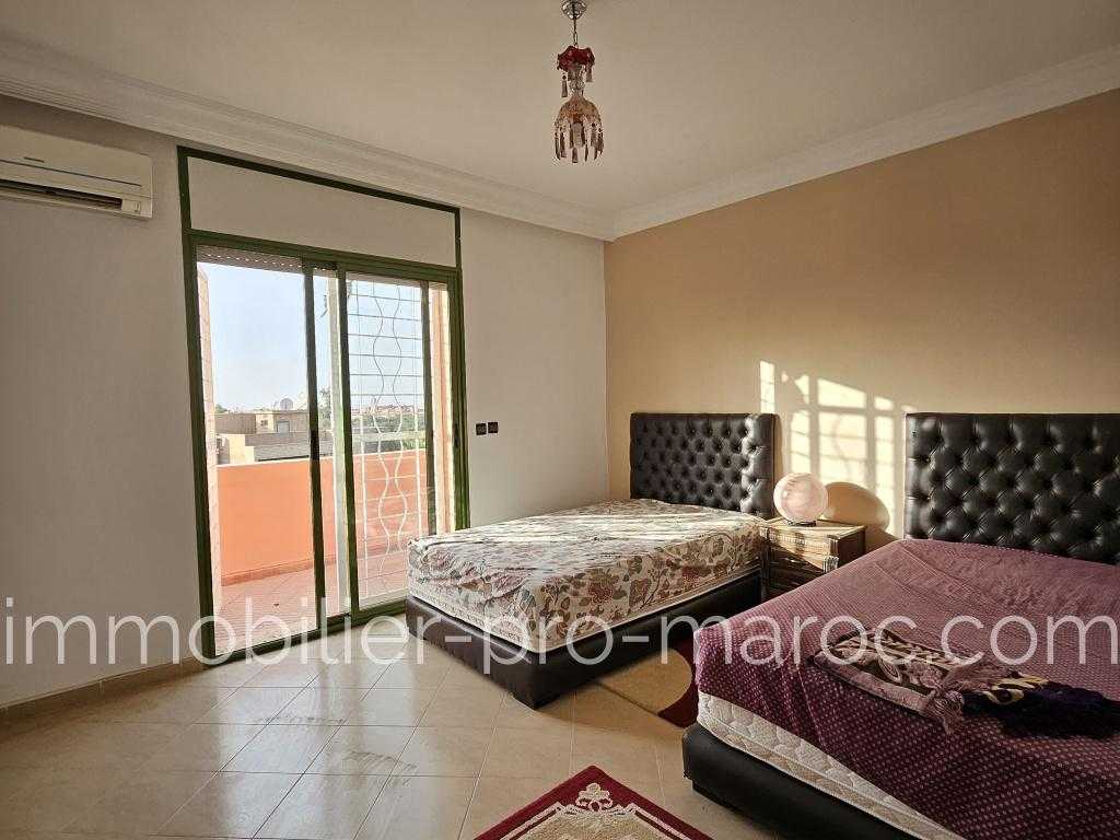 Appartement Avantages Quartier calme.<p>
Résidence sécurisée.<p>
Grande terrasse.