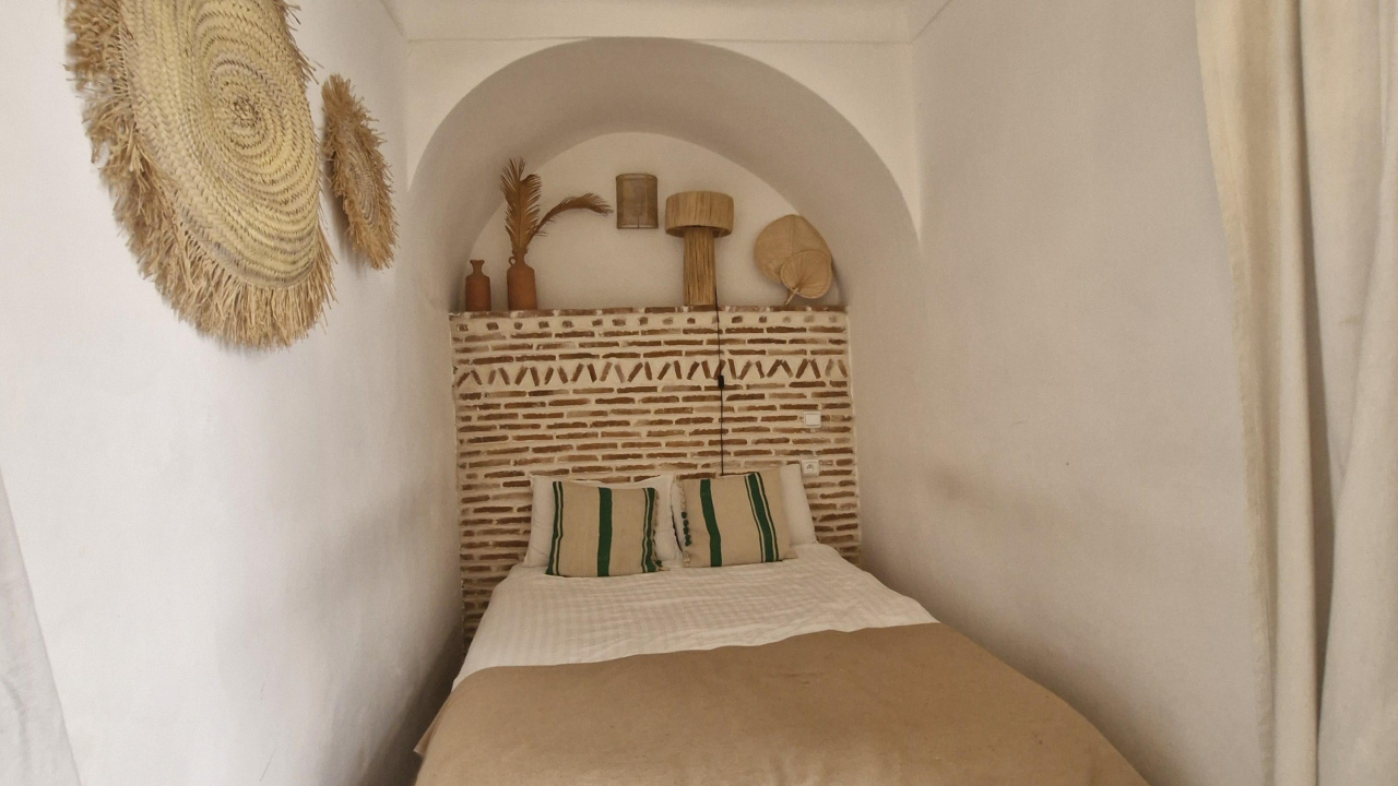 Riad référence 7899