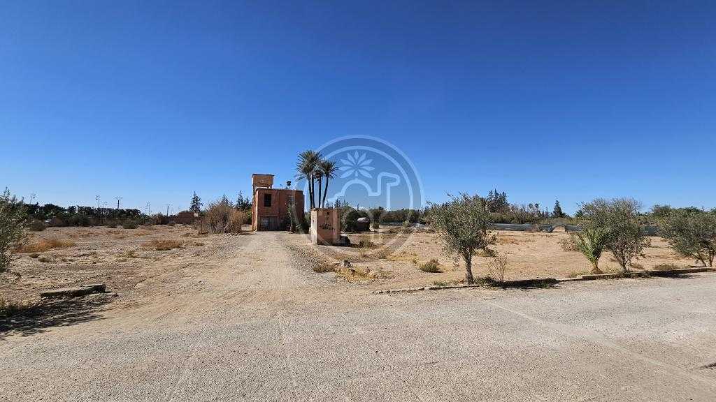 Terrain titre en zone urbaine de 1h49.