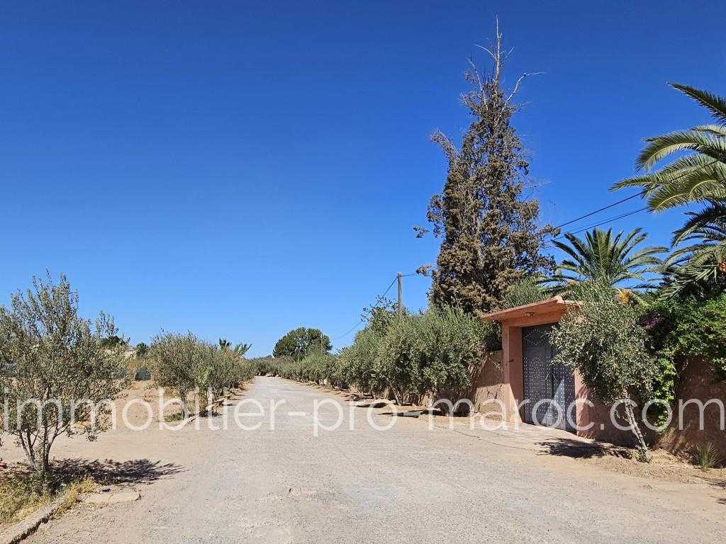 Terrain Etat A construire