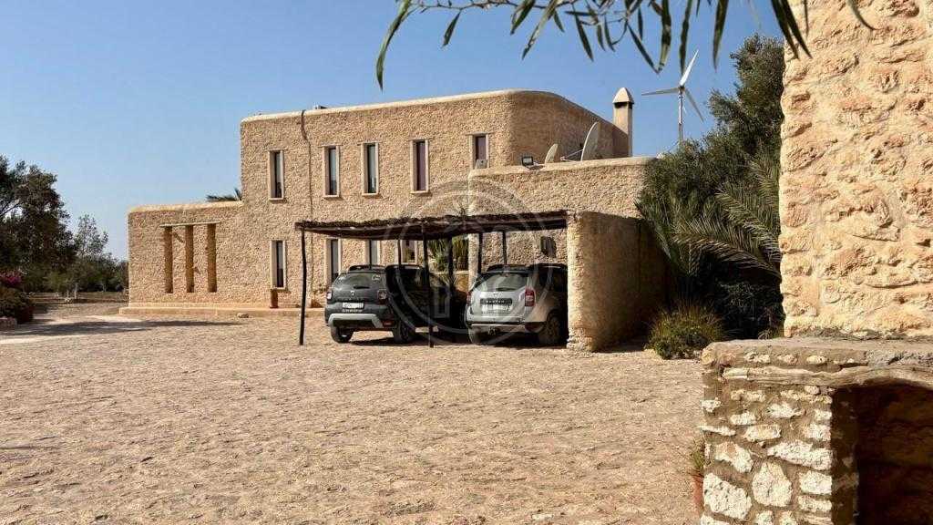 Belle maison contemporaine avec piscine à 14 km d’Essaouira