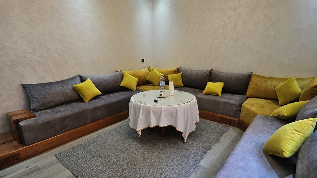 Appartement F3 meublé à Targa