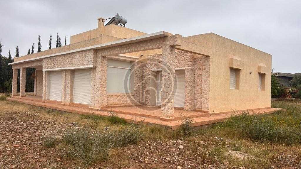 Villa en pierre de pays ,  SANS VNA, à seulement 15 kms d\'Essaouira