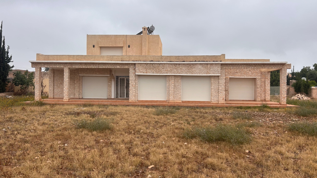 Villa en pierre de pays ,  SANS VNA, à seulement 15 kms d\'Essaouira