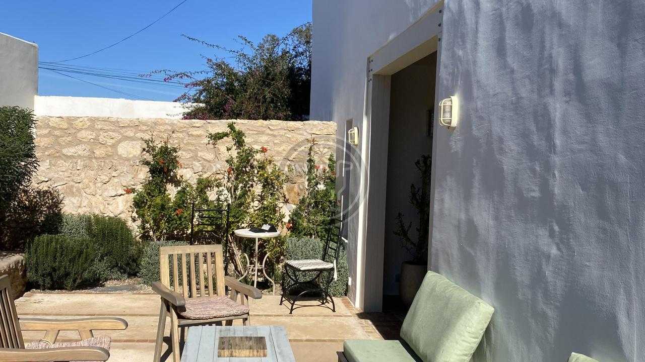 Villa avec 7 chambres