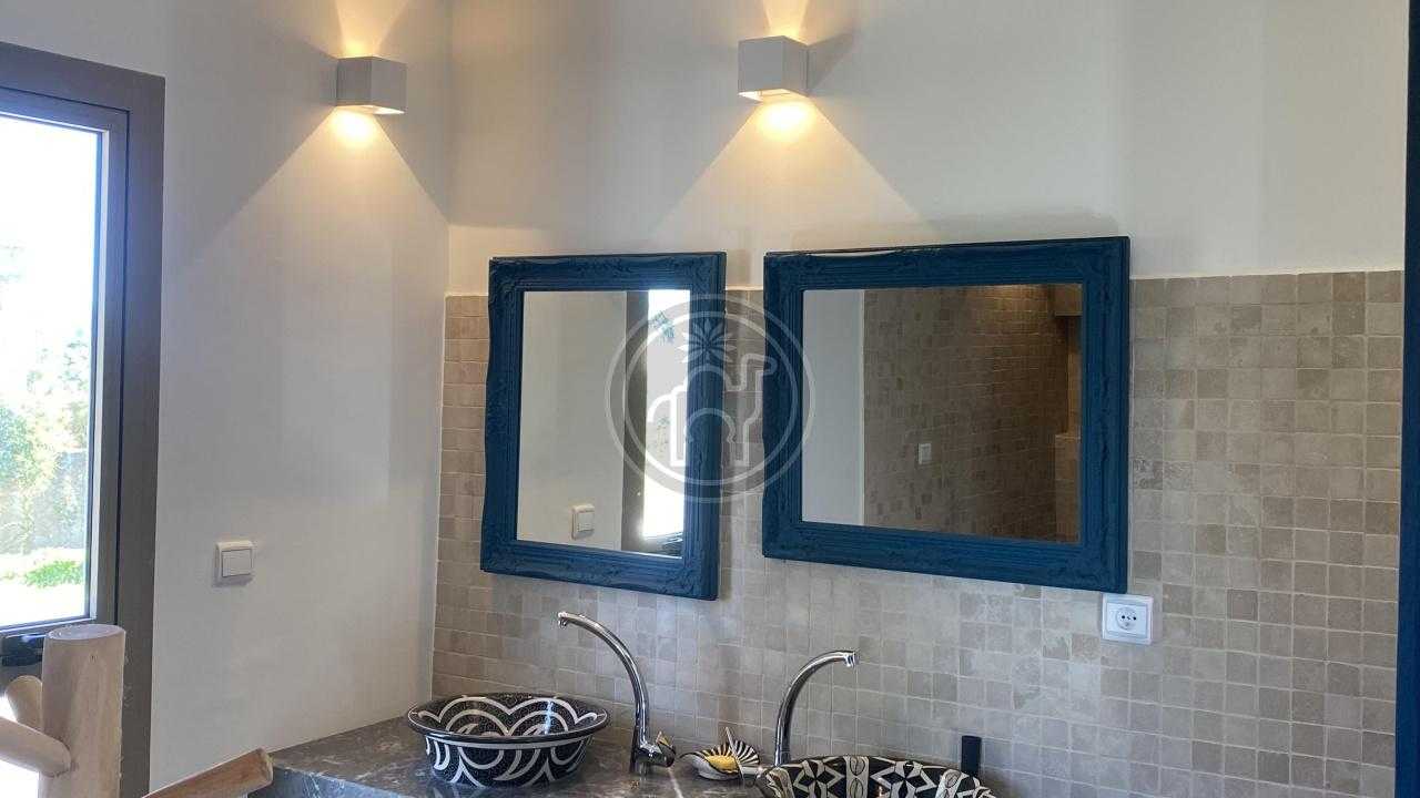 Villa à 730 000&euro;