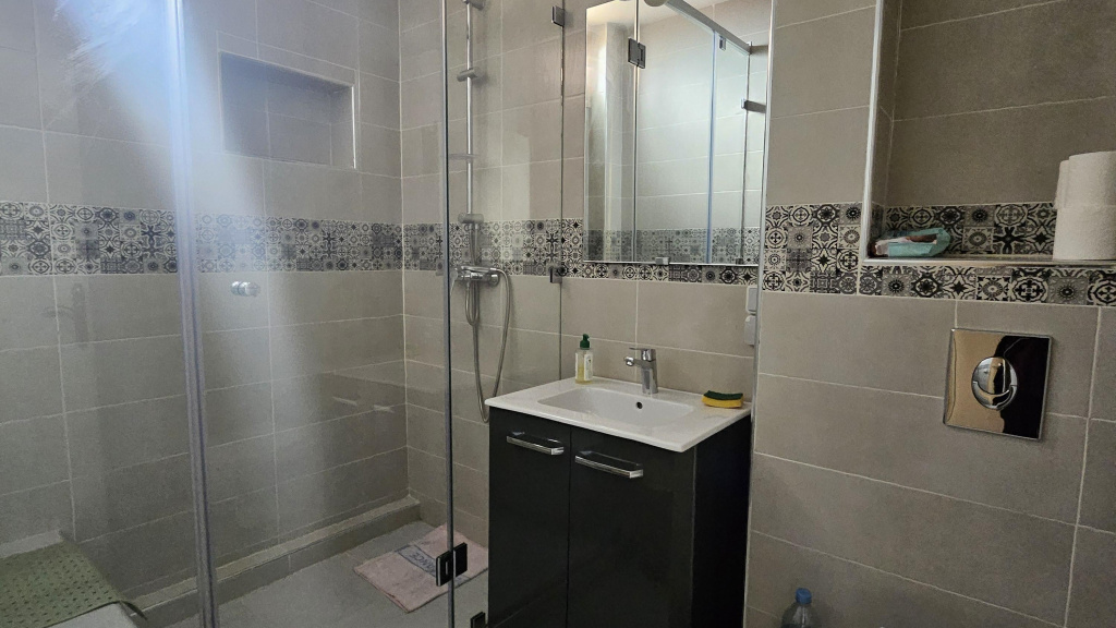 Appartement 3 chambres à Allal Fassi 