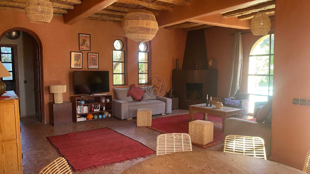 Maison de campagne 4 chambres, piscine chauffée. ( Exclusivitée) 