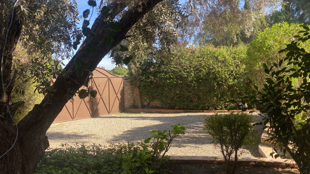 Maison de campagne 4 chambres, piscine chauffée. ( Exclusivitée) 