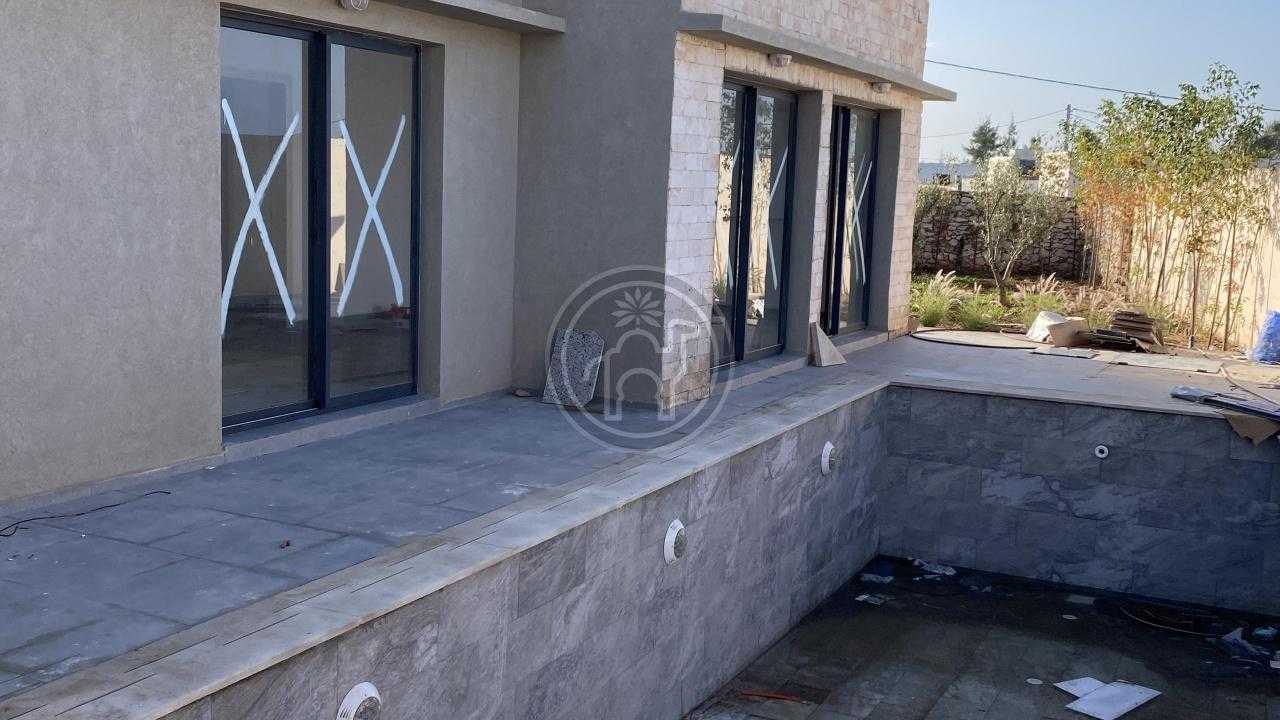 Villa à 450 000&euro;