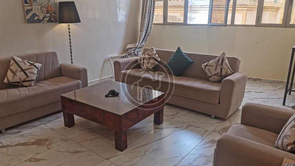 Sublime appartement 3 éme étage, entièrement meublé à 10 m de la plage