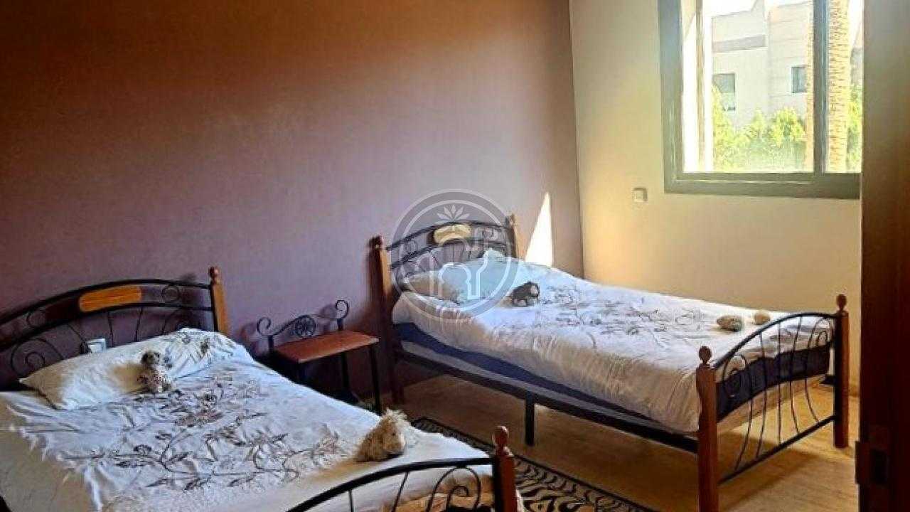 Villa avec 15 photos