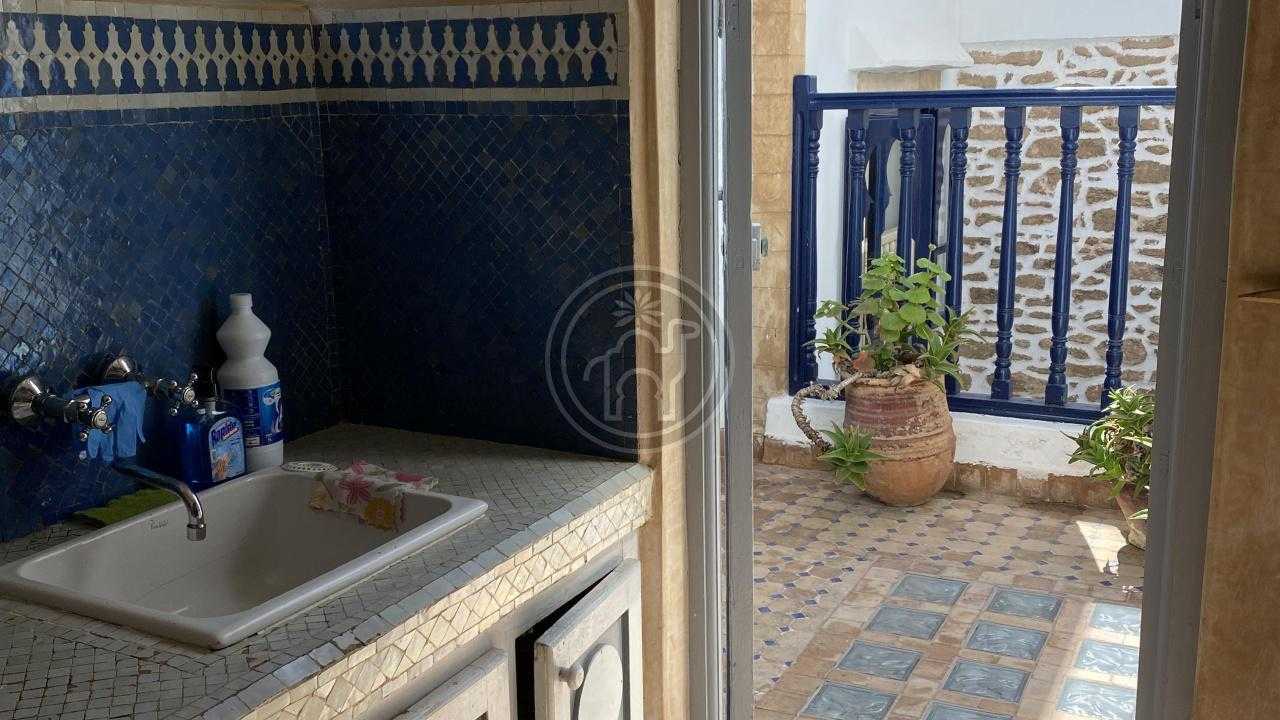 Riad référence 7976