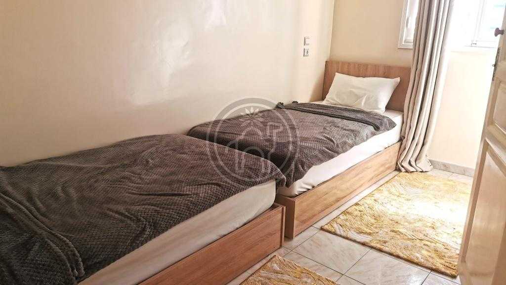 Appartement meublé, 1ér étage, exposé SUD