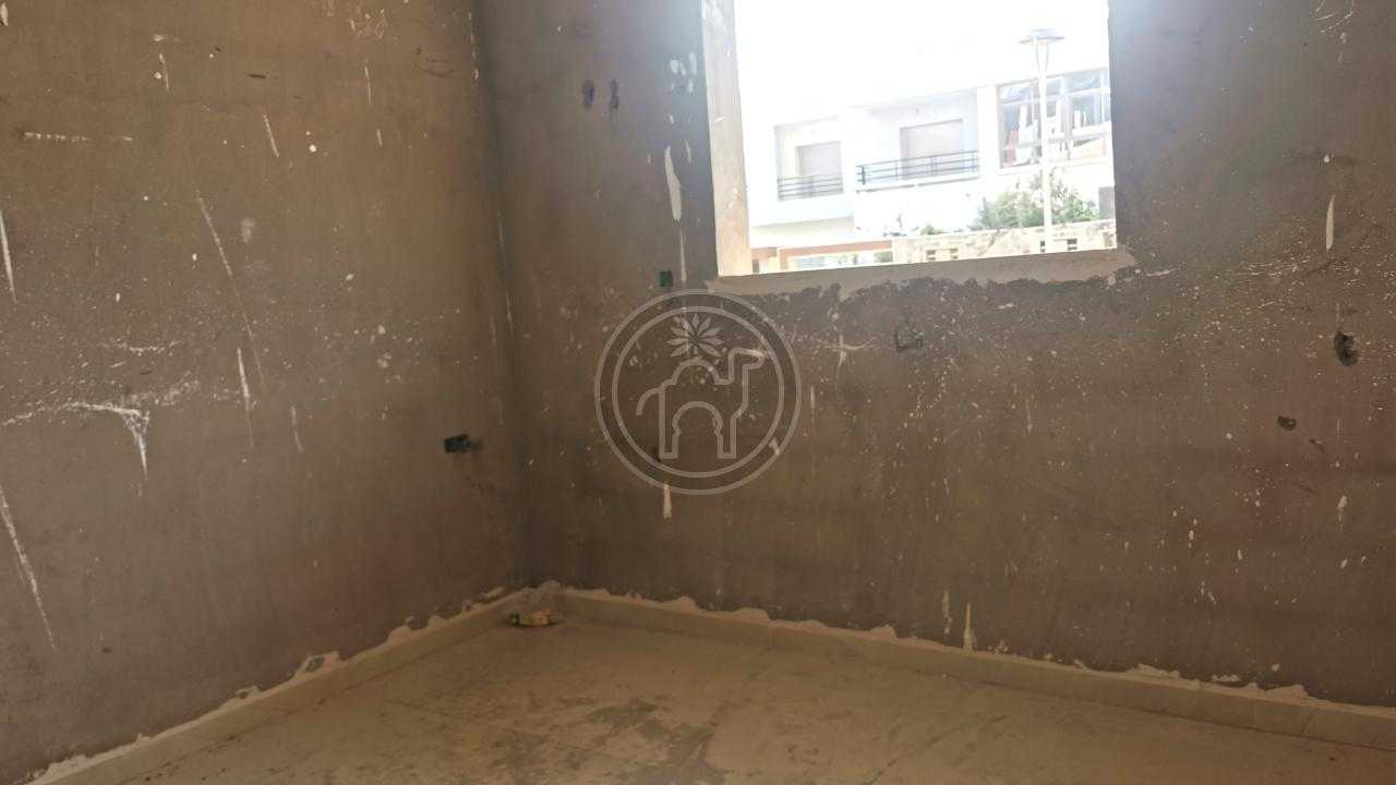 Appartement 82m², 2 façades, en cours de finition