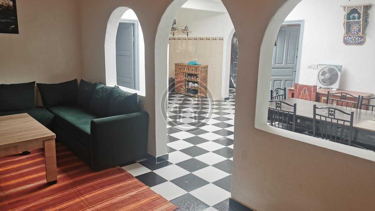 Villa avec 15 photos