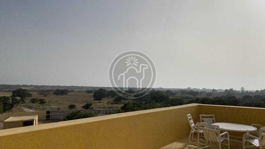 Villa 3 chambres proche de la plage.