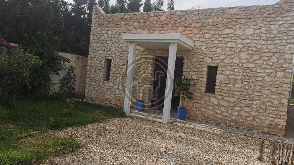 MAISON DE CAMPAGNE, non meublée, avec piscine à 8 kms d\'Essaouira