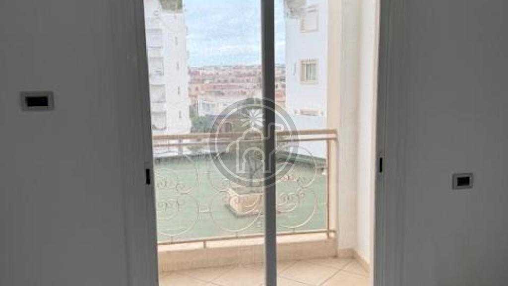 Neuf appartement 2éme étag, avec terrasse situé à SAFI