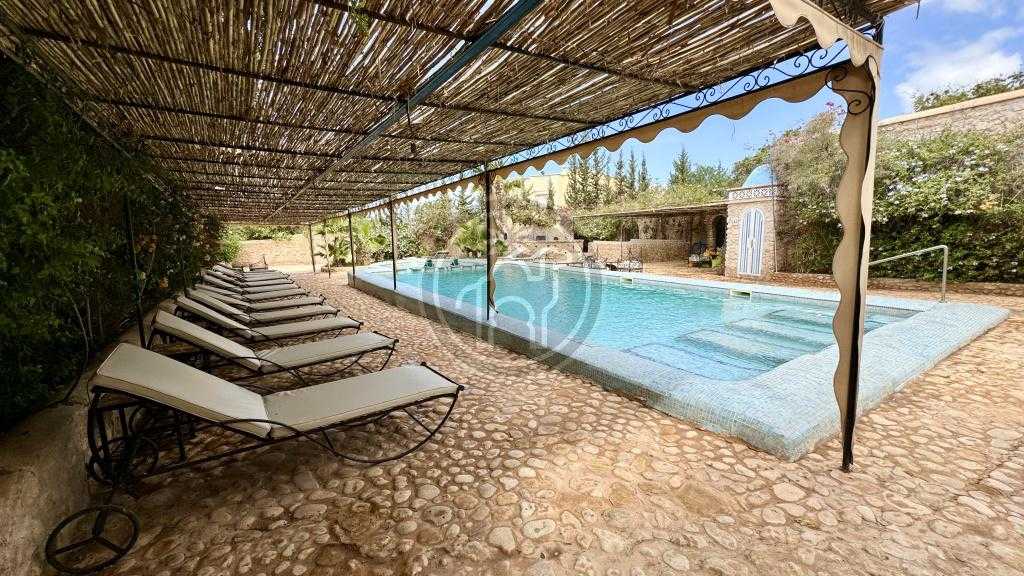 Véritable opportunité: Riad de 7 Suites à 20min d\'Essaouira