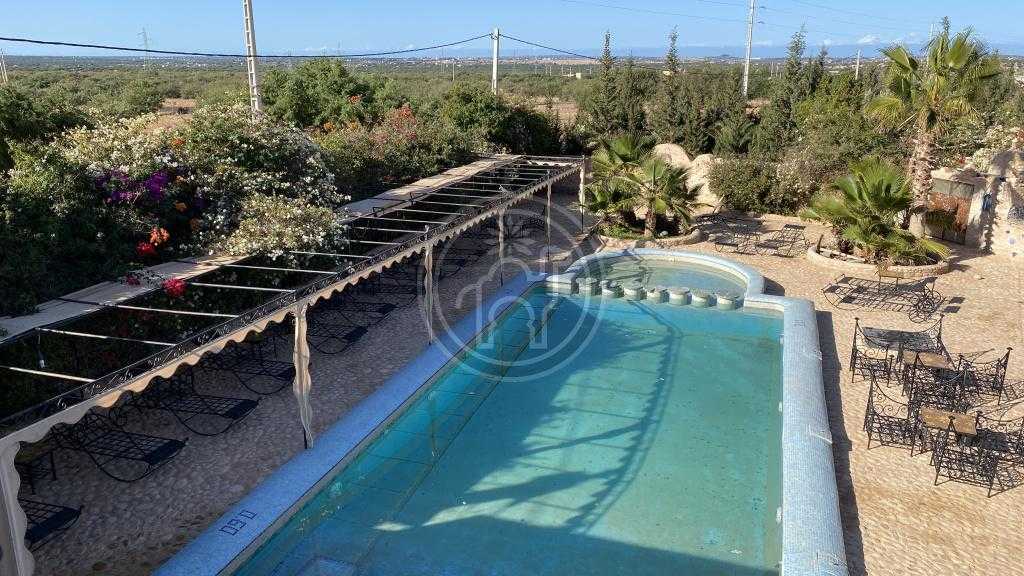 Véritable opportunité: Riad de 7 Suites à 20min d\'Essaouira