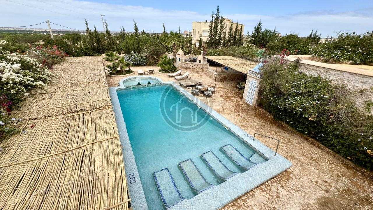 Maison d'hôtes avec piscine